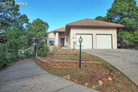 1560 Kenland Ct, Colorado Springs, CO 80915
