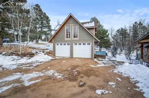 54 Columbine Rd, Woodland Park, CO 80863