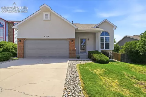 8279 Horn Run Rd, Colorado Springs, CO 80920
