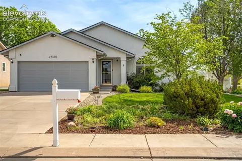 4880 Warbler Ct, Pueblo, CO 81008