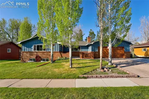 45 E Mikado Dr, Colorado Springs, CO 80919
