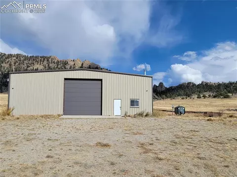 940 Puma Hills Rd, Lake George, CO 80827