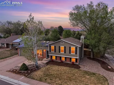 230 Saddlemountain Rd, Colorado Springs, CO 80919
