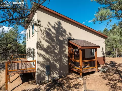 76 Bradshaw Rd, Florissant, CO 80816