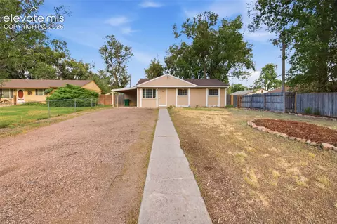 104 Tewa Dr, Colorado Springs, CO 80911