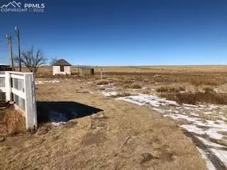 38120 Trogilo Rd, Rush, CO 80833 photo 5