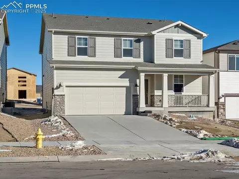13422 Valley Peak Dr, Peyton, CO 80831 photo 2