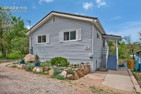 324 Terrace Pl, Manitou Springs, CO 80829
