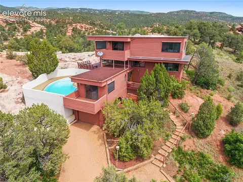 135 Via Vallecito, Manitou Springs, CO 80829