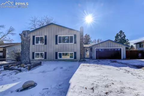 5336 Alta Loma Rd, Colorado Springs, CO 80918