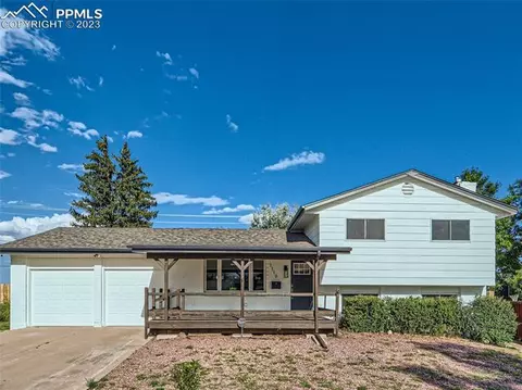 1119 Server Dr, Colorado Springs, CO 80910