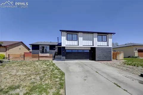 1909 Northmoor Ter, Pueblo, CO 81008