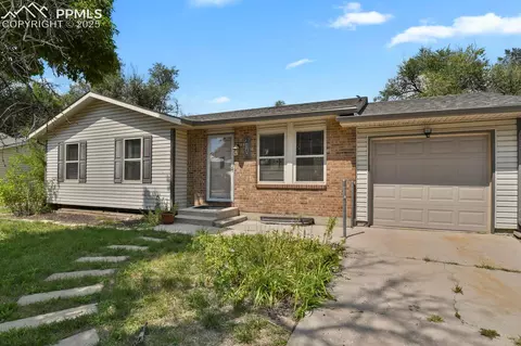 2418 Payne Cir, Colorado Springs, CO 80916