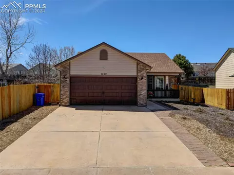 7460 Silver Bow Dr, Colorado Springs, CO 80925