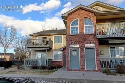 675 Canyon Dr, Castle Rock, CO 80104