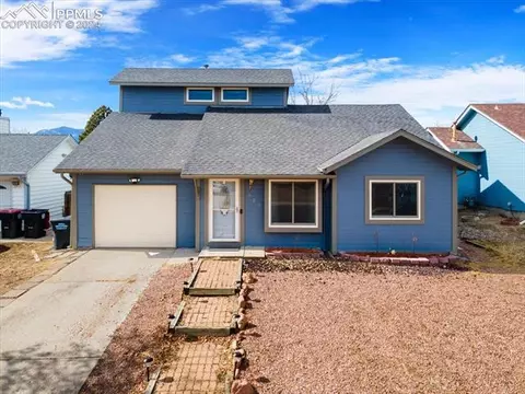 920 Greenbrier Dr, Colorado Springs, CO 80916