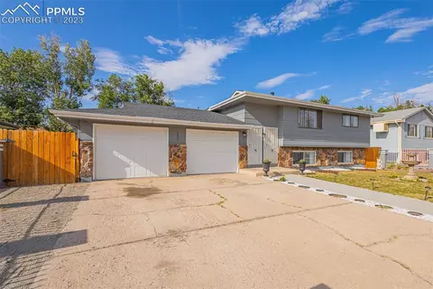 4018 E San Miguel St, Colorado Springs, CO 80909