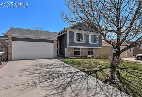 5345 Water Dipper Rd, Colorado Springs, CO 80911