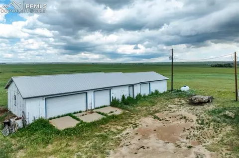 1435 Equestrian Pt, Yoder, CO 80864 photo 4