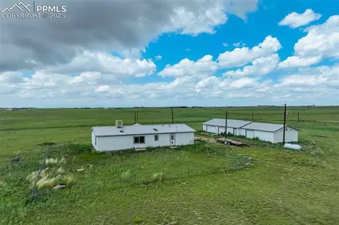1435 Equestrian Pt, Yoder, CO 80864 photo 2