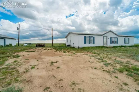 1435 Equestrian Pt, Yoder, CO 80864 photo 8
