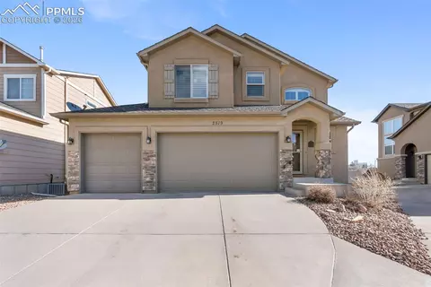 2519 Hot Springs Ct, Colorado Springs, CO 80919