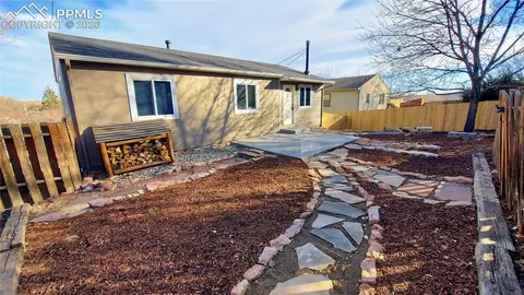 427 N Chestnut St, Colorado Springs, CO 80905