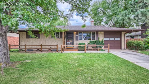 4107 N Chestnut St, Colorado Springs, CO 80907