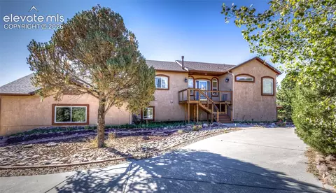 15631 Cala Rojo Dr, Colorado Springs, CO 80926
