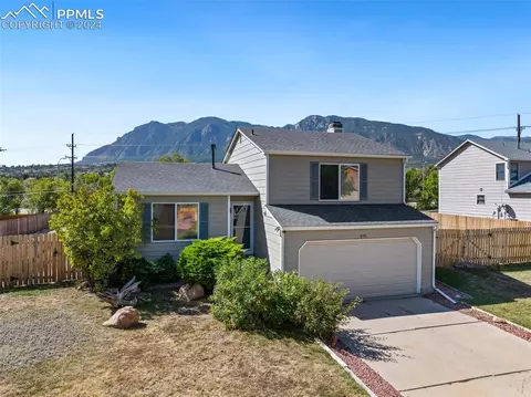 575 Crosstrail Dr, Colorado Springs, CO 80906
