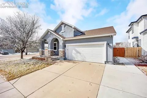 7547 Quiet Pond Pl, Colorado Springs, CO 80923