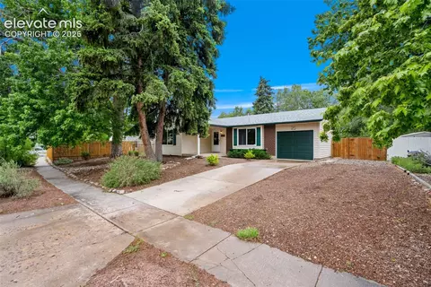 1022 Moffat Cir, Colorado Springs, CO 80915