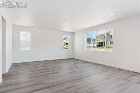 10115 Kingsbury Dr, Peyton, CO 80831 photo 7