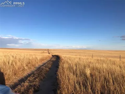 10457 S Edison Rd, Yoder, CO 80864 photo 5