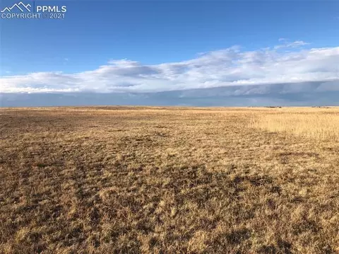 10457 S Edison Rd, Yoder, CO 80864 photo 2