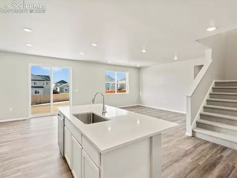 13423 Valley Peak Dr, Peyton, CO 80831 photo 11