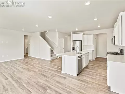 13423 Valley Peak Dr, Peyton, CO 80831 photo 9