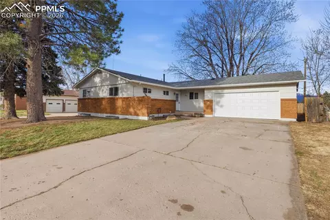 1014 Fosdick Dr, Colorado Springs, CO 80909