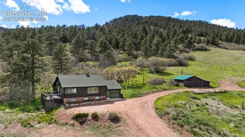 15947 S Perry Park Rd, Larkspur, CO 80118