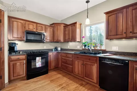 Kitchen - 1471 County Road 51, Divide, CO 80814 photo 1 of 6