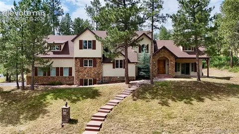 590 Cumberland Rd, Larkspur, CO 80118