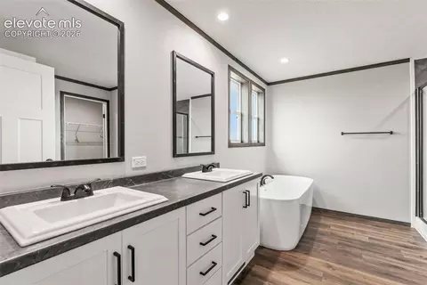Bath - 35750 Vorenberg Rd, Yoder, CO 80864 photo 1 of 5