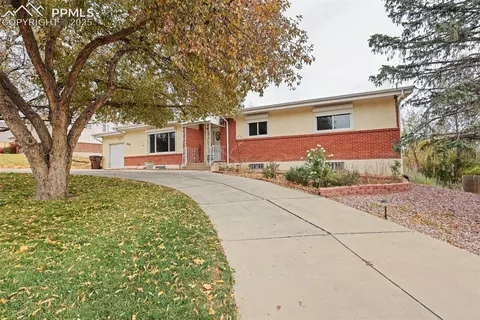 609 Crestridge Ave, Colorado Springs, CO 80906