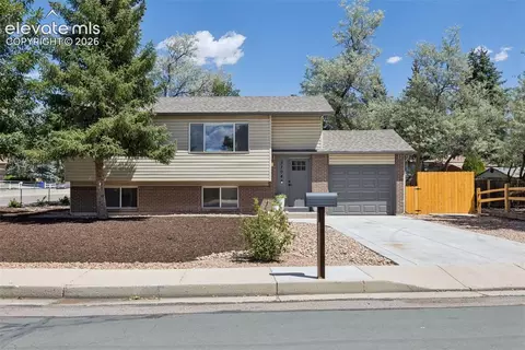 3704 Surrey Ln, Colorado Springs, CO 80918