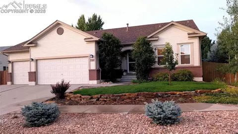 7331 Corsicana Dr, Colorado Springs, CO 80923