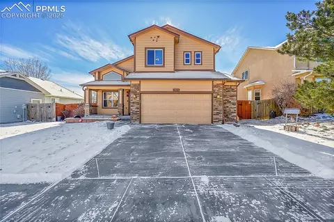 7415 Corsicana Dr, Colorado Springs, CO 80923