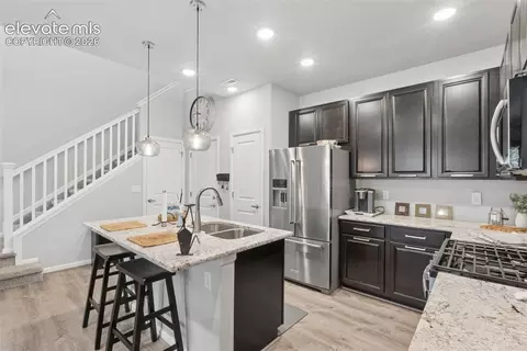 Kitchen - 16376 Rustlers Range Pt, Monument, CO 80132 photo 3 of 4