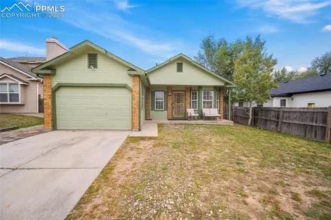 1355 Challenger Ave, Colorado Springs, CO 80916