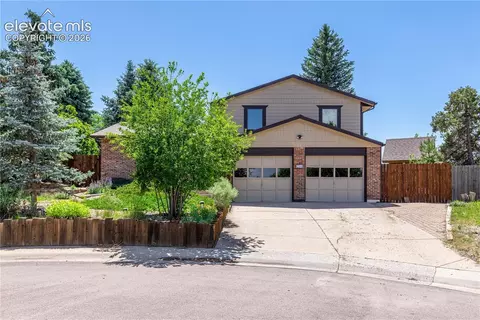 208 Elm Ct, Castle Rock, CO 80104