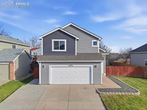 2071 Hibbard Ln, Fountain, CO 80817